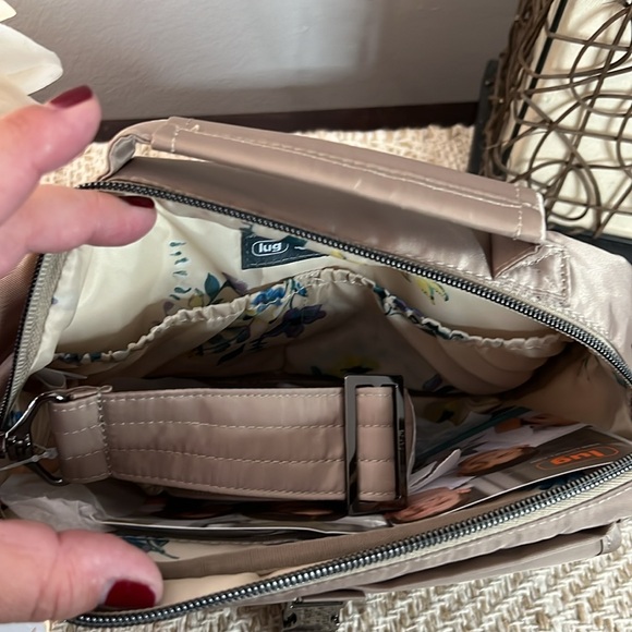 NWT Lug Sidecar Convertible Crossbody Bag Metallic Champagne color - Picture 3 of 3